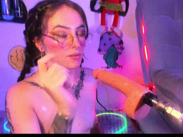 aciidlover19 webcam