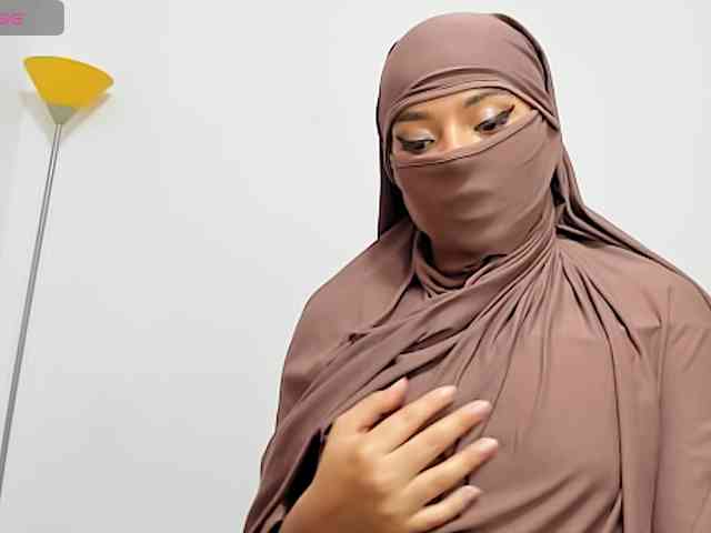 Model: Samiraz