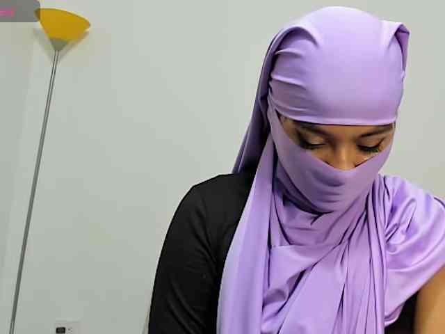 Samiraz Live Webcam on BongaCams