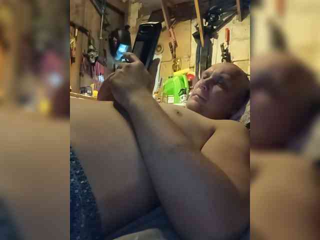 Kolokol2222 Sex Cam Show