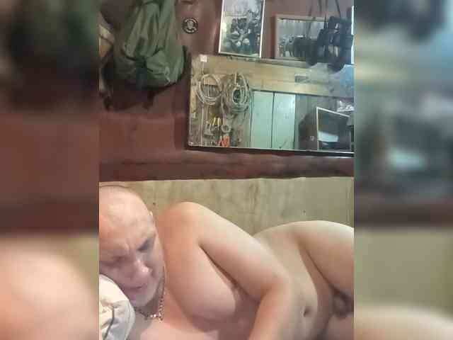 Kolokol2222 Sex Cam Show