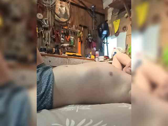 Kolokol2222 Sex Cam Show