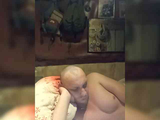 Kolokol2222 Sex Cam Show