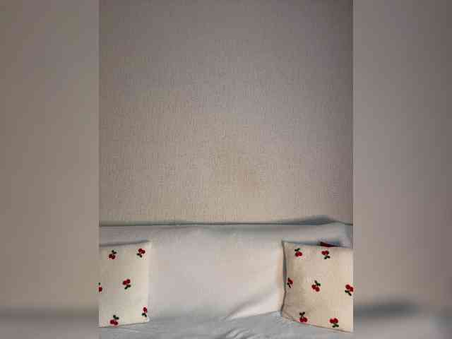 SuggarAnn webcam