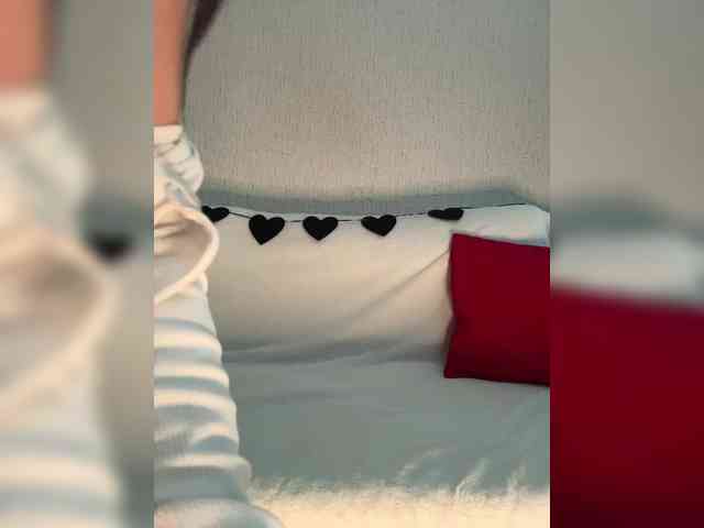 SuggarAnn webcam