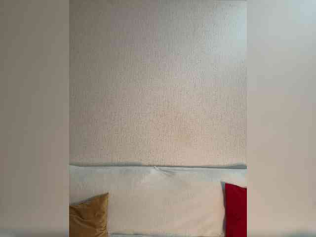 SuggarAnn webcam