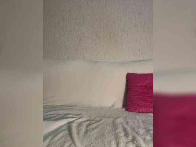 SuggarAnn webcam