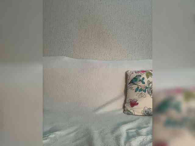 SuggarAnn webcam