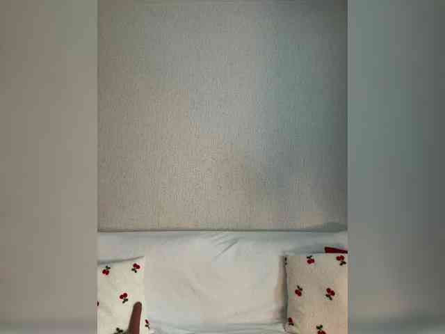SuggarAnn webcam
