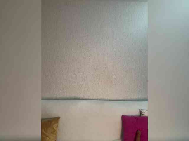 SuggarAnn webcam