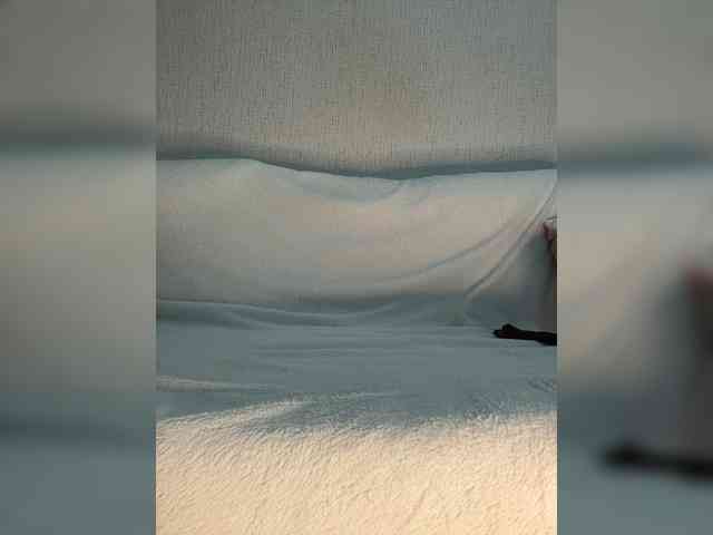 SuggarAnn webcam