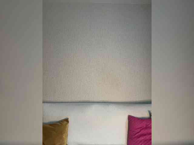 SuggarAnn webcam