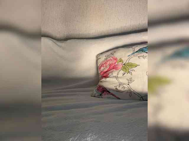 SuggarAnn webcam