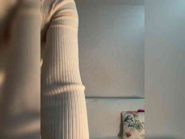 SuggarAnn webcam