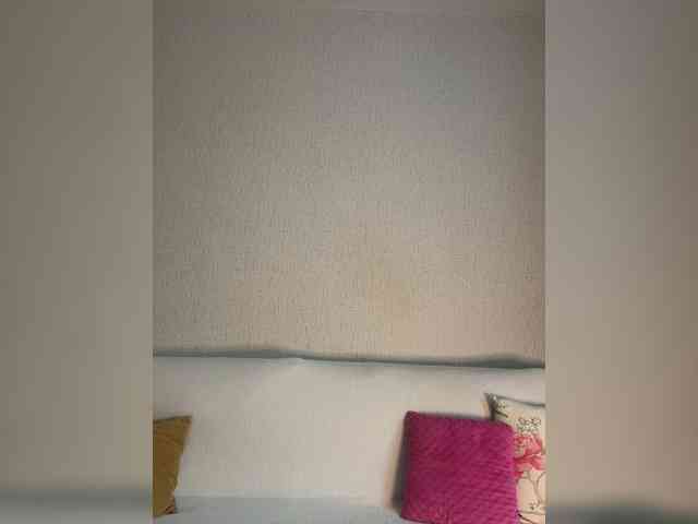 SuggarAnn webcam