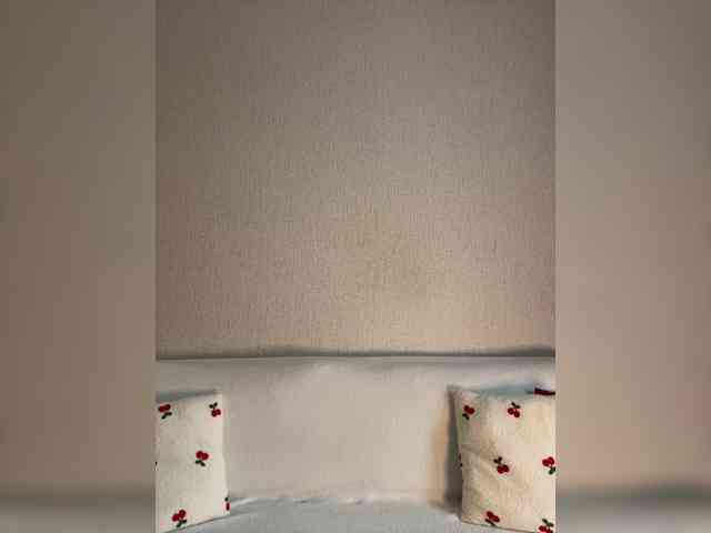 SuggarAnn webcam