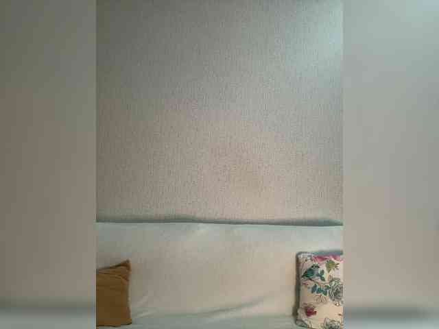 SuggarAnn webcam