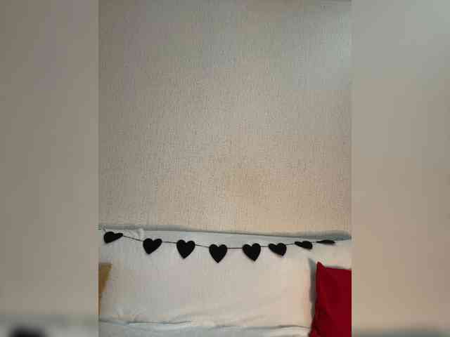SuggarAnn webcam