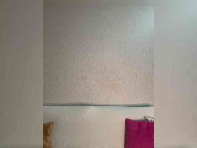 SuggarAnn webcam