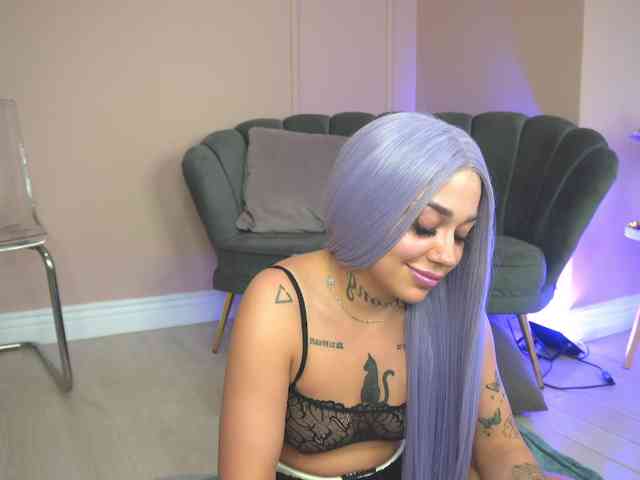 JuliaFoxxy webcam