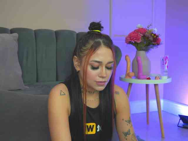 JuliaFoxxy JuliaFoxxy