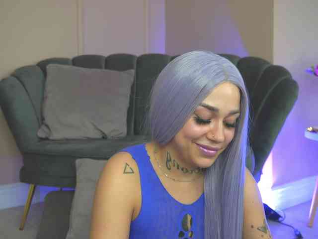 JuliaFoxxy webcam