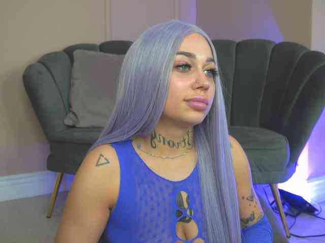 JuliaFoxxy webcam