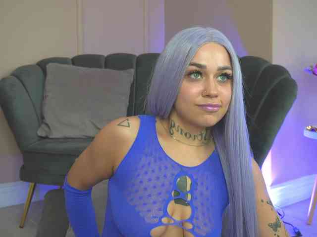 JuliaFoxxy
