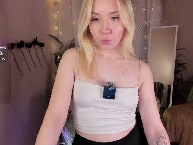 Nina-da live cam on BongaCams