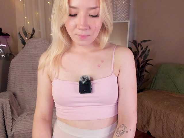 Nina-da live cam on BongaCams