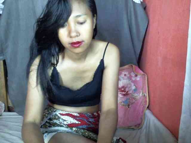 belle777 webcam