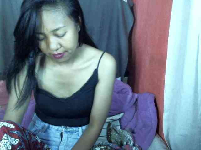 belle777 webcam