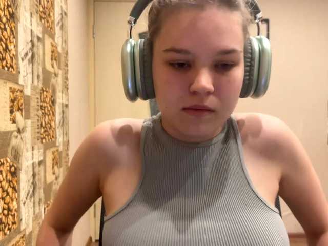 DaniMcgorry live cam on BongaCams