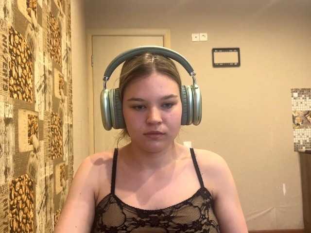 DaniMcgorry live cam on BongaCams