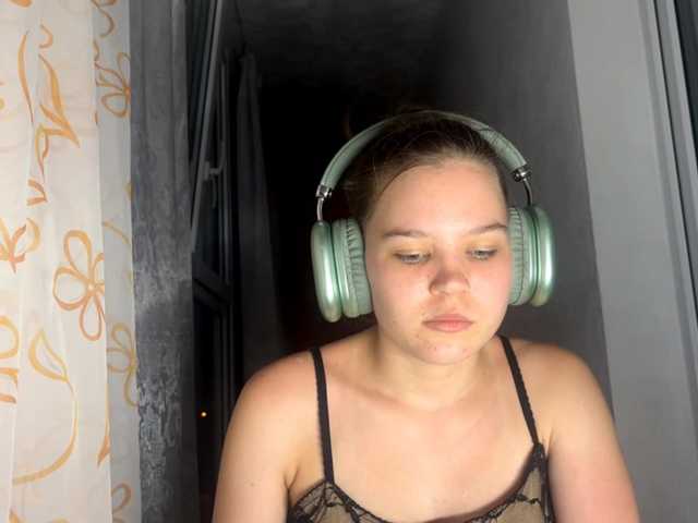 DaniMcgorry live cam on BongaCams