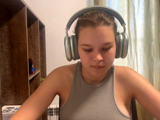 DaniMcgorry live cam on BongaCams