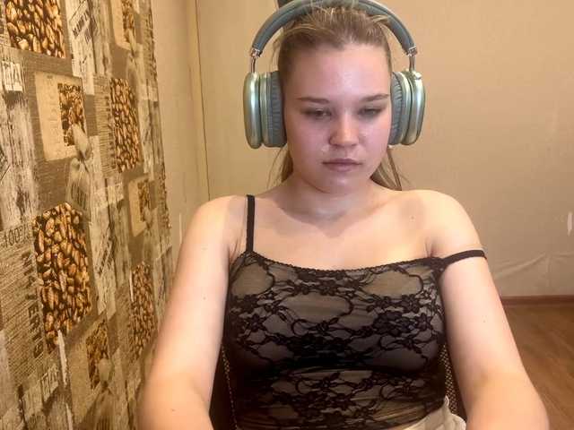 DaniMcgorry live cam on BongaCams