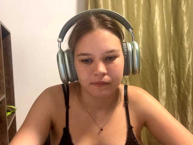 DaniMcgorry live cam on BongaCams