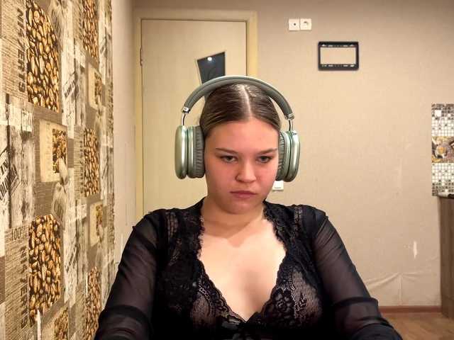 DaniMcgorry live cam on BongaCams