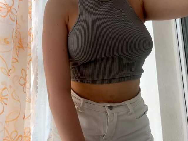 DaniMcgorry live cam on BongaCams
