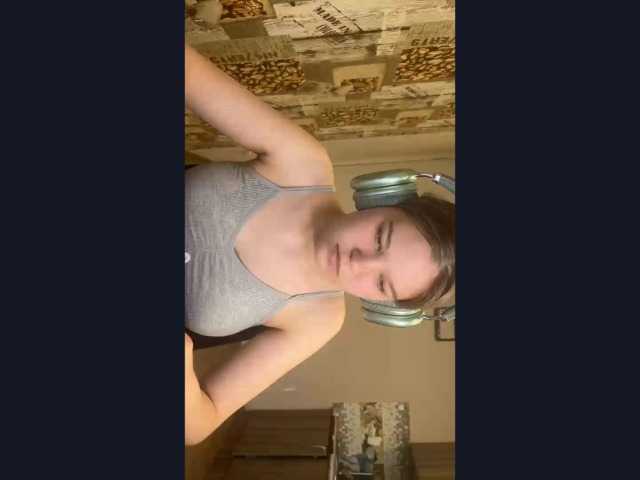DaniMcgorry live cam on BongaCams