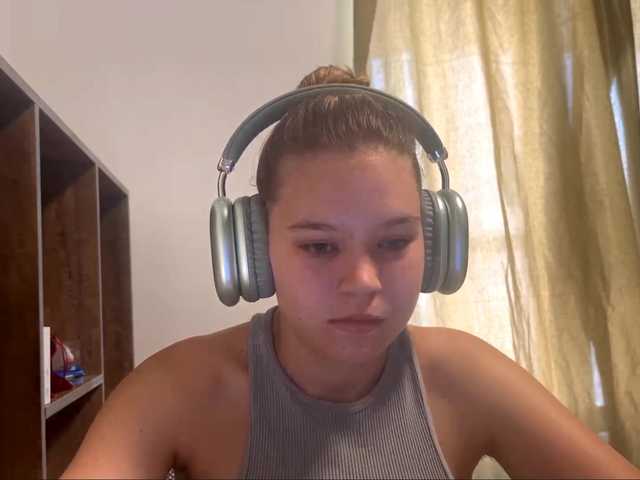 DaniMcgorry live cam on BongaCams