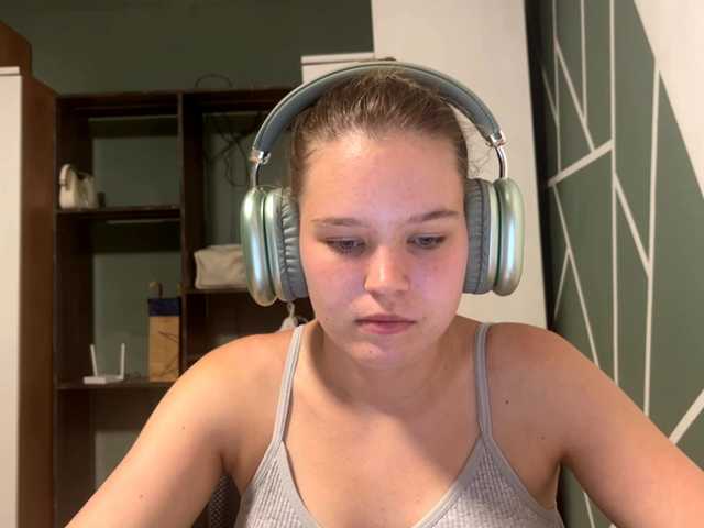 DaniMcgorry live cam on BongaCams