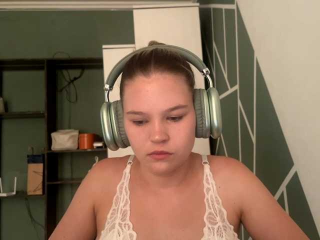 DaniMcgorry live cam on BongaCams