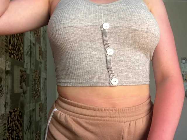DaniMcgorry live cam on BongaCams