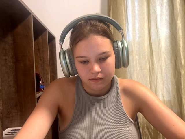 DaniMcgorry live cam on BongaCams