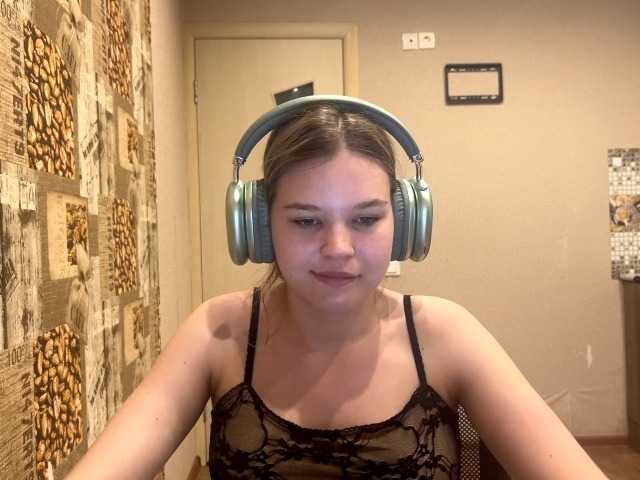 DaniMcgorry live cam on BongaCams