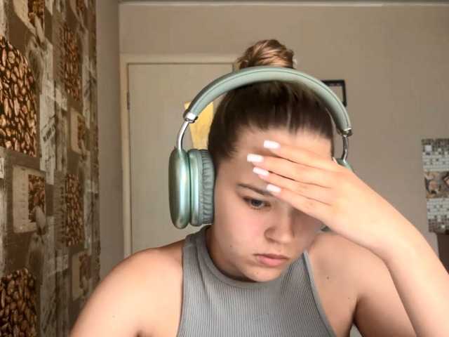 DaniMcgorry live cam on BongaCams