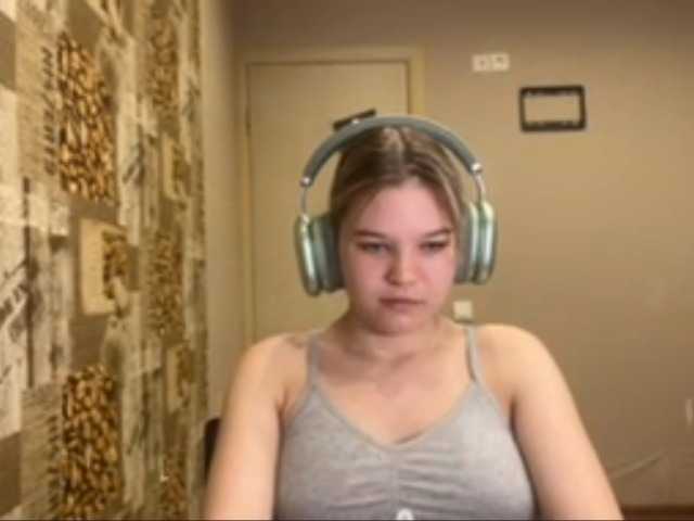 DaniMcgorry live cam on BongaCams