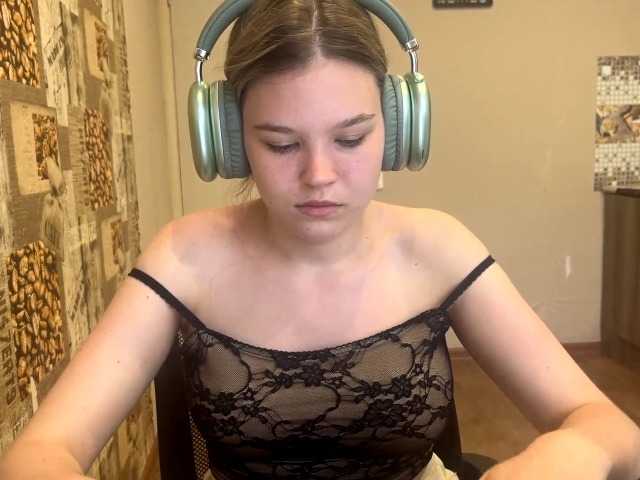 DaniMcgorry live cam on BongaCams